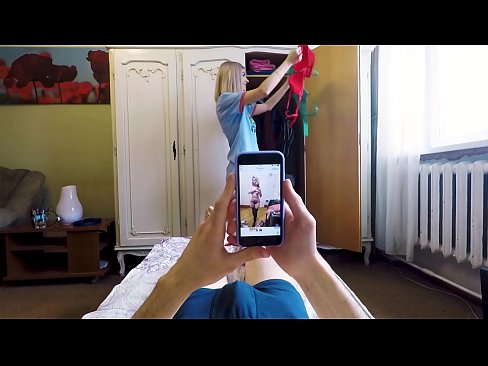 ❤️ A súa irmá fixo correr ao seu irmán xusto antes de que a nai chegase a casa ❤️❌ Porno ruso a nós gl.xxxtun.ru ❌