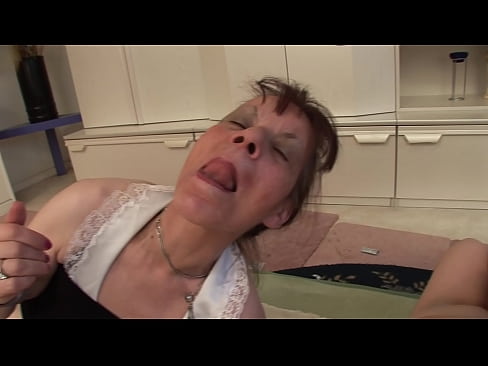 ❤️ Dúas avoas e un avó fan un trío ❤️❌ Porno ruso a nós gl.xxxtun.ru ❌