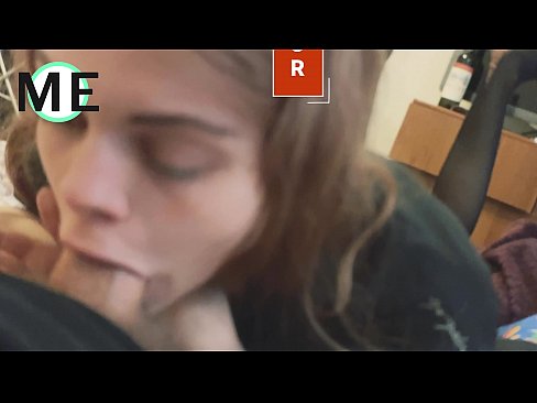 ❤️ Palo de garganta, pantalóns rasgados e tacóns rasgados agradable de coñecer ❤️❌ Porno ruso a nós gl.xxxtun.ru ❌